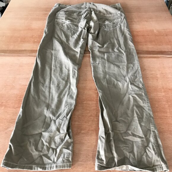 BKE Casuals Carter Jeans Men 33x30 Beige Low Rise Straight Leg Stretch Skater - Picture 2 of 13